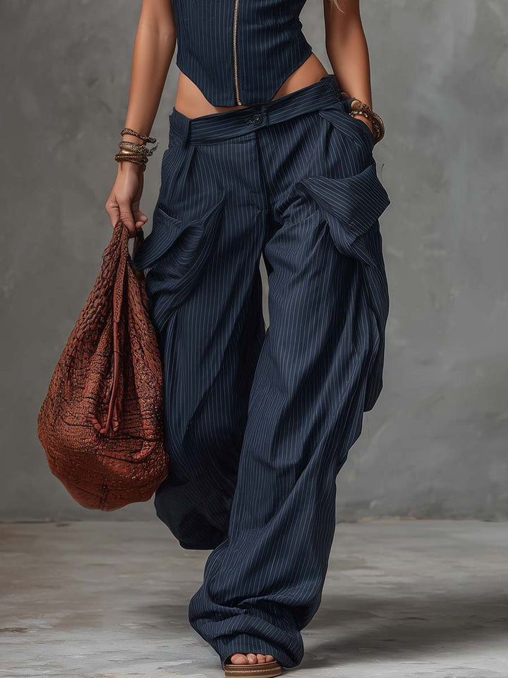 Lara - Lässiges Hosen-Ensemble Retro aus Strick gestreift mit Reißverschluss und Kragen ärmellos
