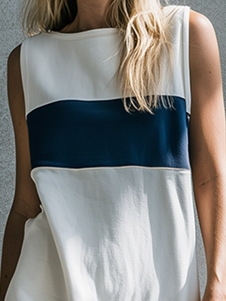 Karolina - Midikleid lässig sportlich aus technischem Gewebe gestreift