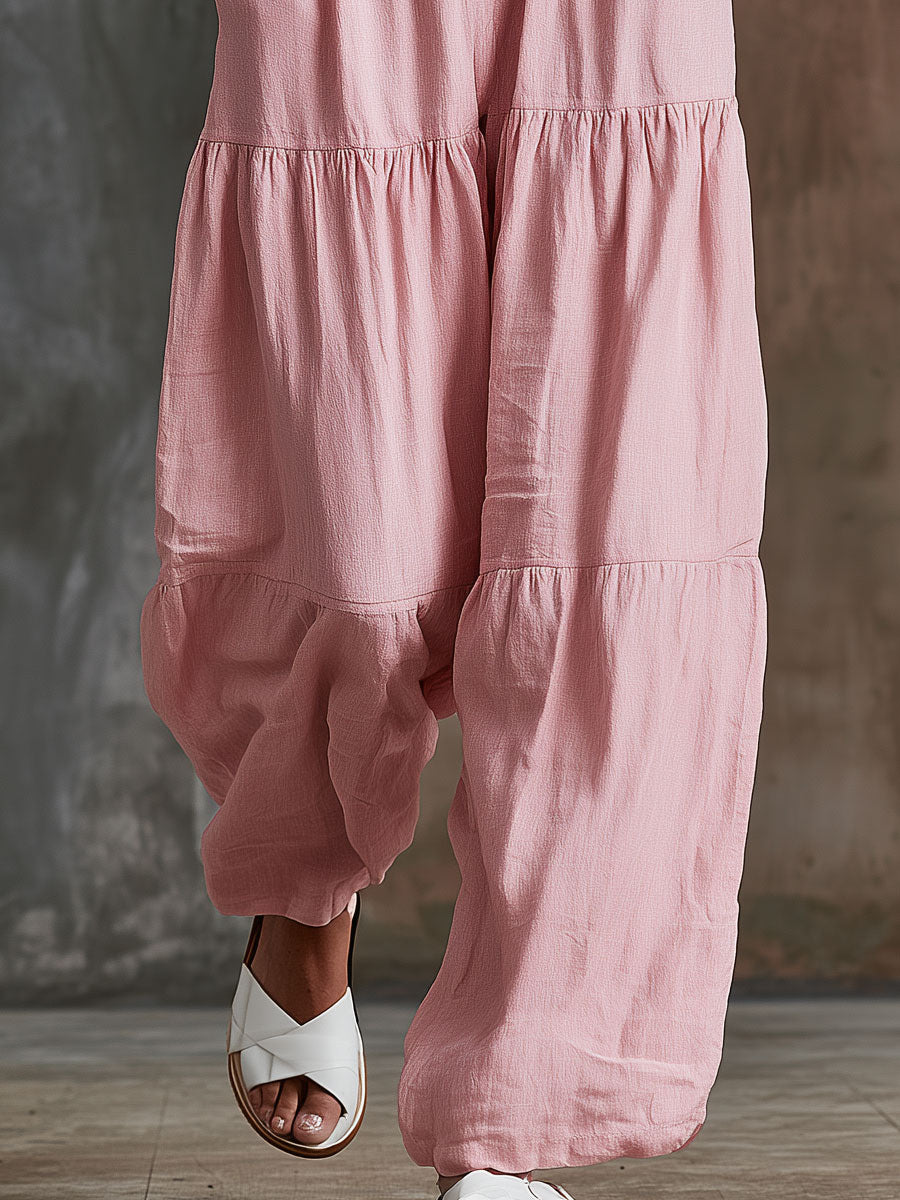 Mina - Overall sportlich im Retro-Stil aus Leinen mit Volants und V-Ausschnitt