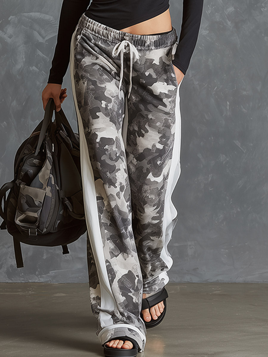 Gertrud - Sportliches Hosen-Ensemble für den Urlaub aus technischem Gewebe Camouflage