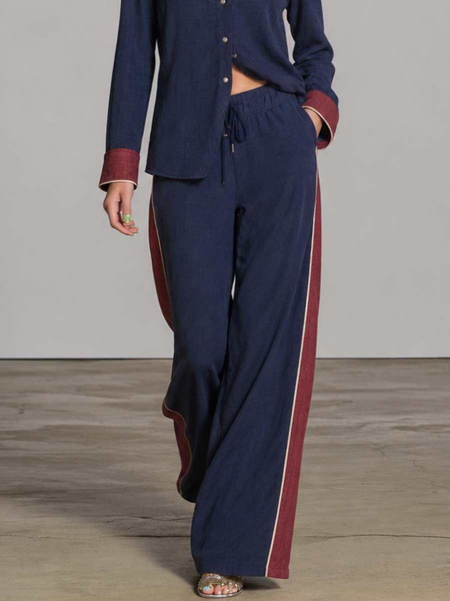 Gerda - Hosen-Ensemble Western im Retro-Stil aus Leinen mit Sternen und Kragen und V-Ausschnitt bestickt