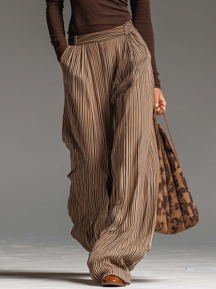 Evelyn - Hosen-Ensemble Western im Retro-Stil aus Leinen gestreift mit V-Ausschnitt plissiert
