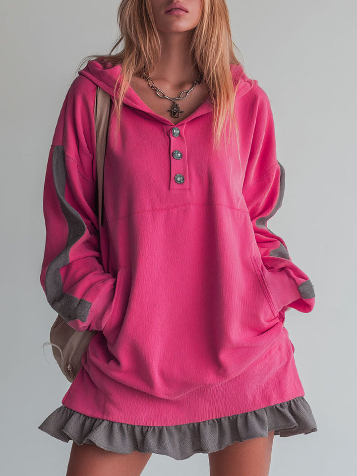 Marla - Sportliches Minikleid aus technischem Gewebe im Farbblock-Design mit Reißverschluss und Volants
