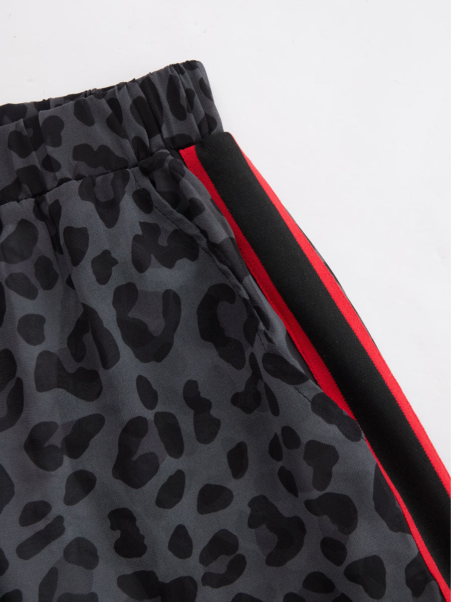 Henriette - Ensemble mit shorts sportlich aus Chiffon Leopardenmuster mit V-Ausschnitt