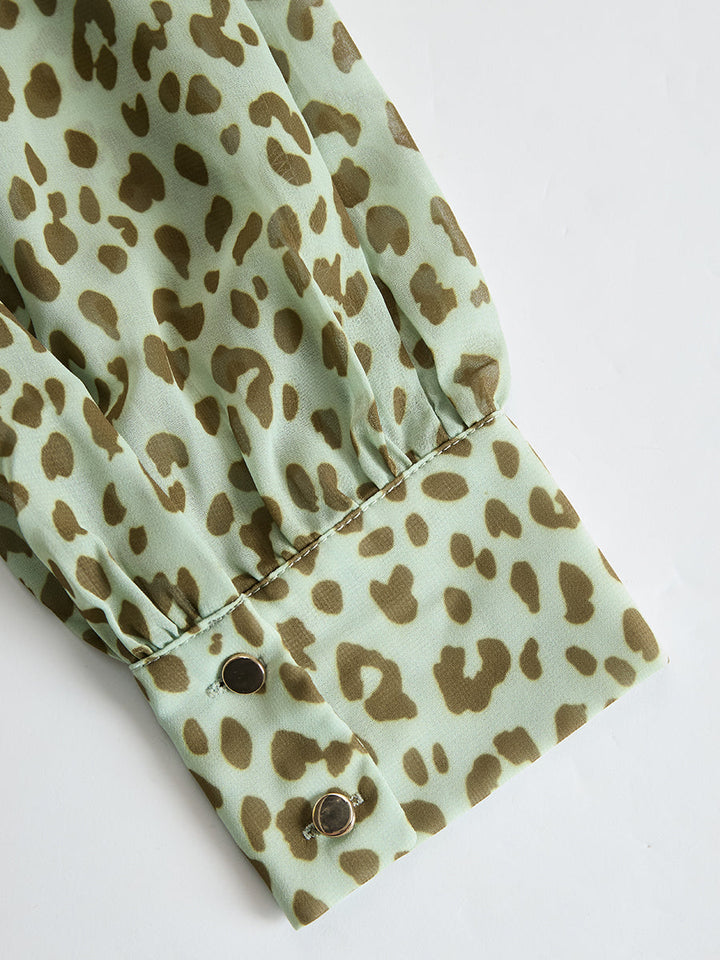 Gesine - Elegantes Midikleid Retro aus Chiffon Leopardenmuster mit Volants und V-Ausschnitt