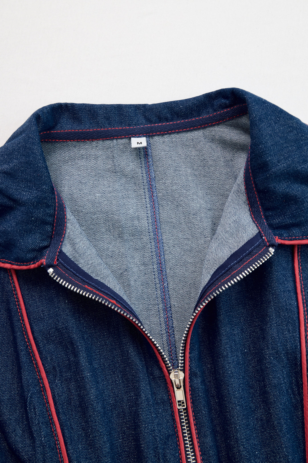 Gertrud - Overall lässig Retro aus Jeansstoff gestreift mit V-Ausschnitt