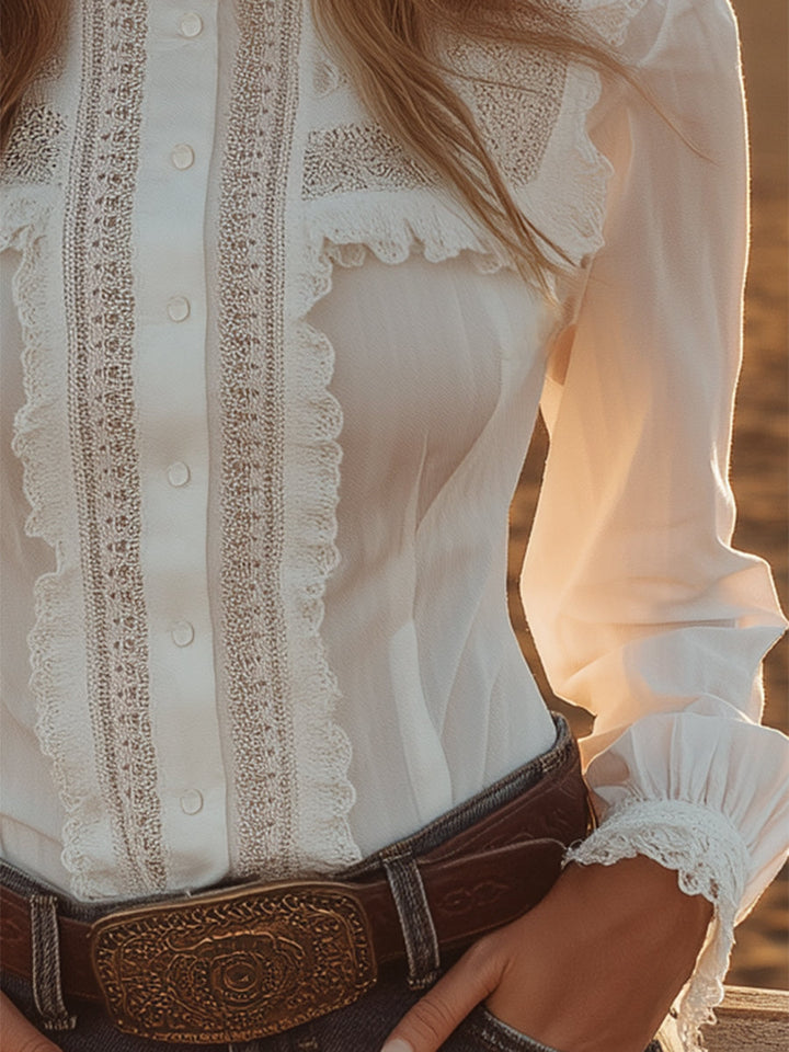 Freya - Bluse Western für den Alltag aus Spitze mit Knöpfenn und Einsätze aus Spitze