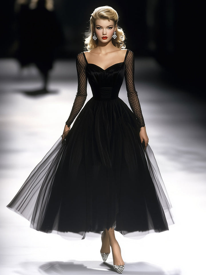 Lara - Maxikleid Retro für besondere Abende aus durchbrochenem Stoff mit Kragen und Einsätze durchbrochene Details