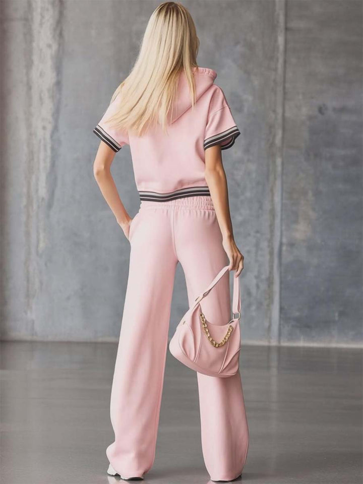 Maura - Ensemble mit shorts elegant sportlich aus technischem Gewebe gestreift mit Reißverschluss und Kapuze