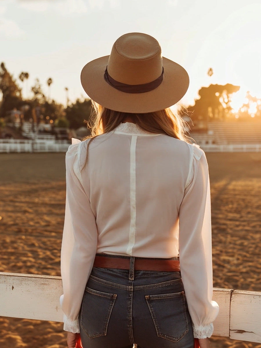 Freya - Bluse Western für den Alltag aus Spitze mit Knöpfenn und Einsätze aus Spitze