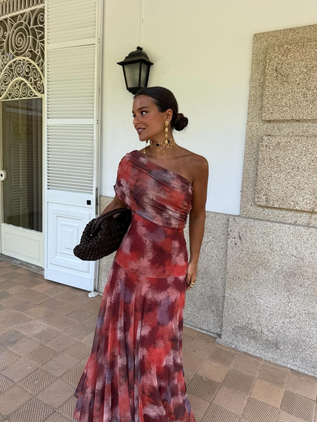 Frieda - Maxikleid mit Aquarellmuster und schulterfreiem Schnitt