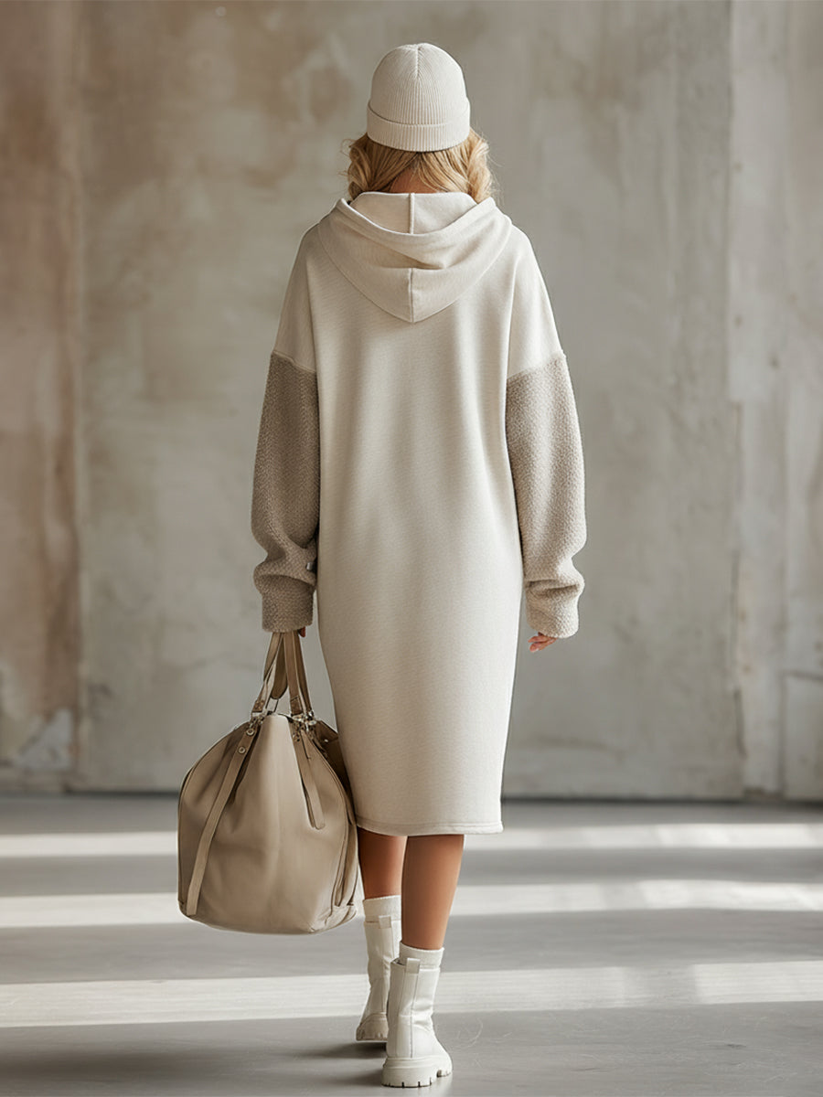 Nika - Midikleid sportlich aus technischem Gewebe im Farbblock-Design mit Kapuze