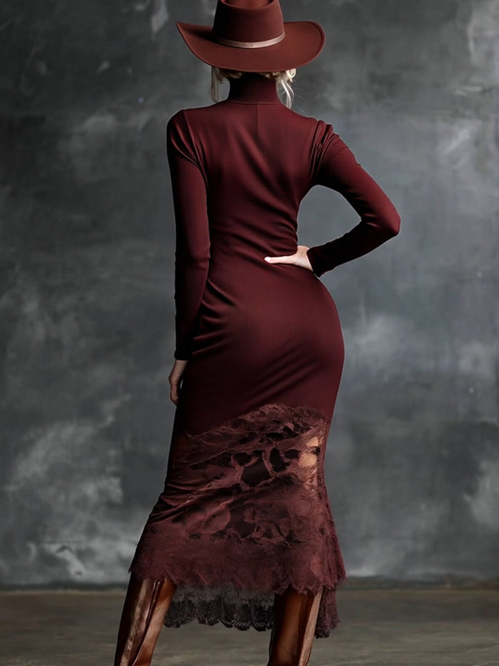 Edeltraud - Elegantes Maxikleid Western aus Strick mit Einsätzen aus Spitze