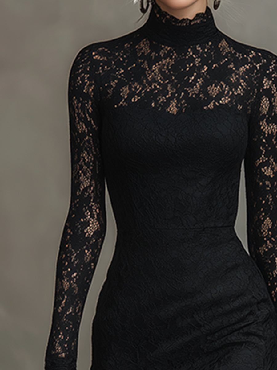 Julia - Elegantes Maxikleid für besondere Abende aus Spitze mit Kragen und Einsätze aus Spitze