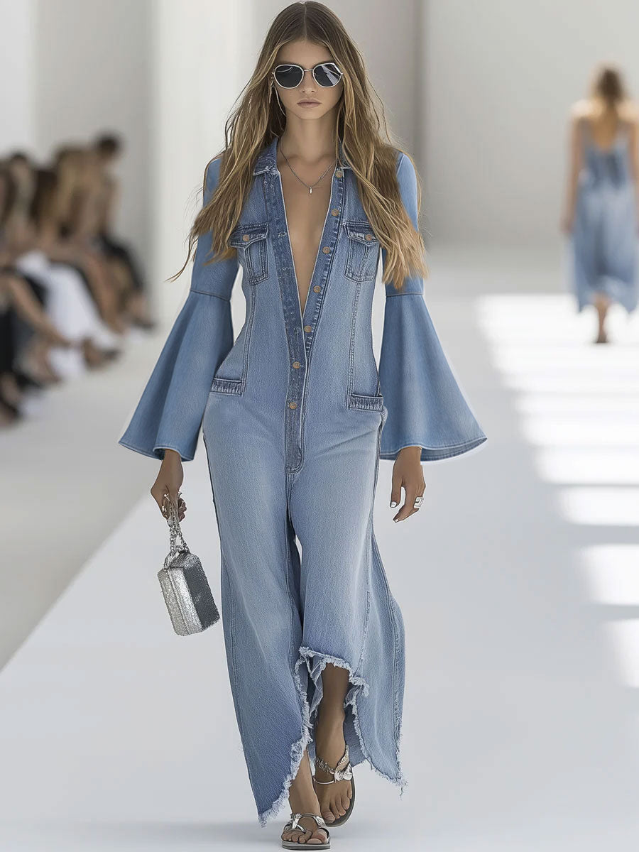 Annemarie - Overall lässig Retro aus Jeansstoff mit V-Ausschnitt und offener Kante