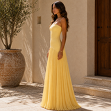 Charlotte - Kleid mit schulterfreiem Design