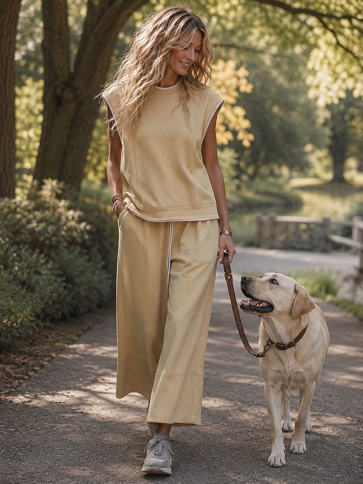 Luisa - Lässiges Hosen-Ensemble Retro aus Leinen mit V-Ausschnitt und ärmellosem Schnitt
