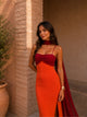 Greta - Bicolor Maxikleid mit drapierter Silhouette
