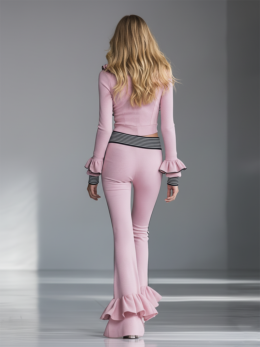 Neele - Sportliches elegantes Hosen-Ensemble aus technischem Gewebe gestreift mit Volants und V-Ausschnitt