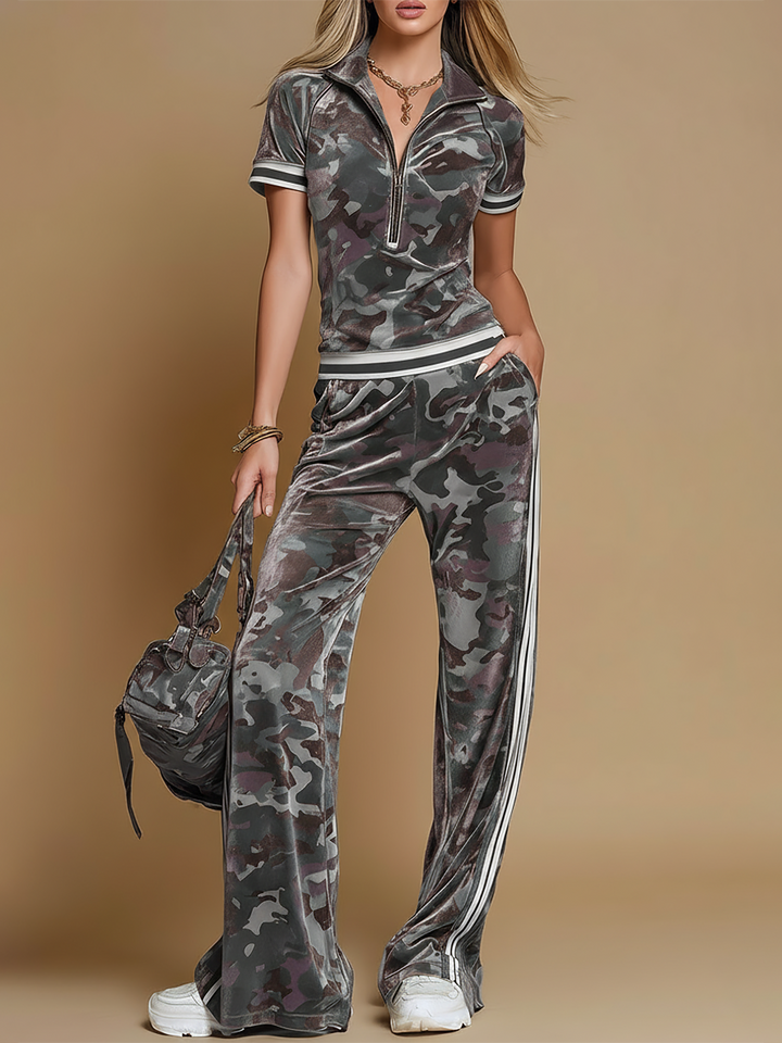 Lilian - Ensemble mit shorts sportlich im Retro-Stil aus Samt gestreift mit Kragen