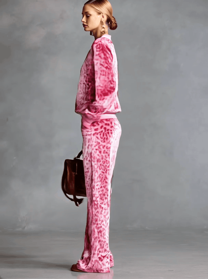 Fenna - Lässiges Hosen-Ensemble Retro aus Samt Leopardenmuster