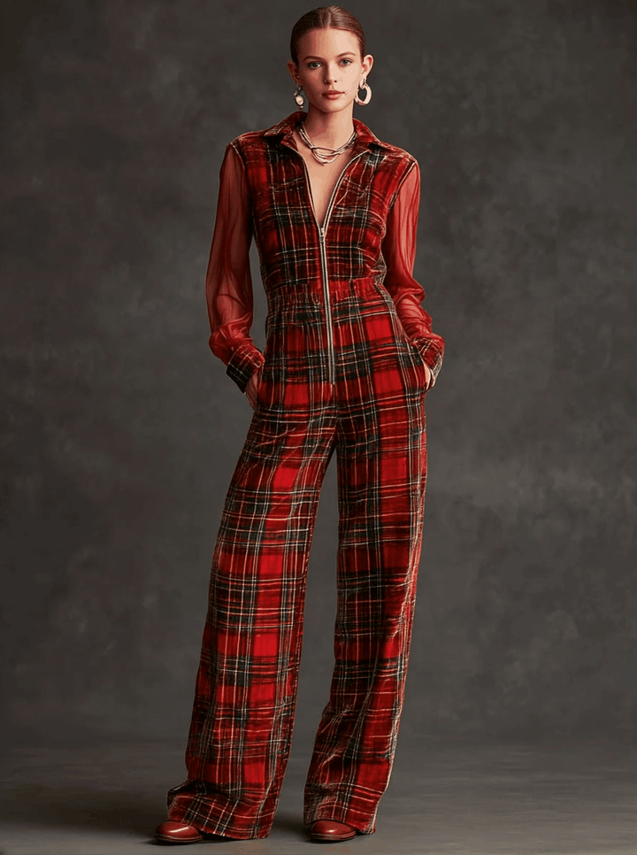 Selina - Overall Retro für besondere Abende aus Samt kariert mit V-Ausschnitt und Einsätze durchbrochene Details