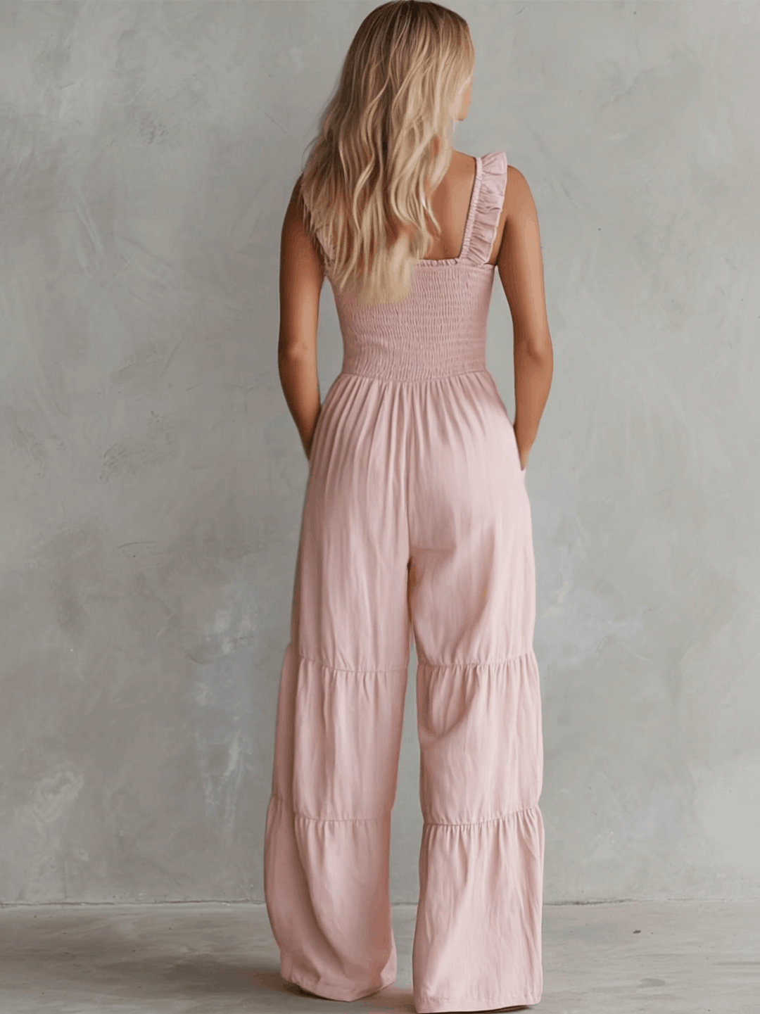 Saskia - Overall lässig Retro aus Leinen mit Volants und V-Ausschnitt und ärmellosem Schnitt