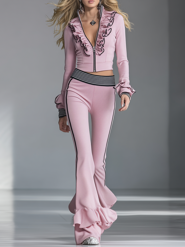 Neele - Sportliches elegantes Hosen-Ensemble aus technischem Gewebe gestreift mit Volants und V-Ausschnitt