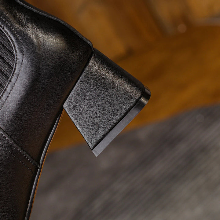 Isabel - Stiefeletten Western mit Absatz und Linie streckend