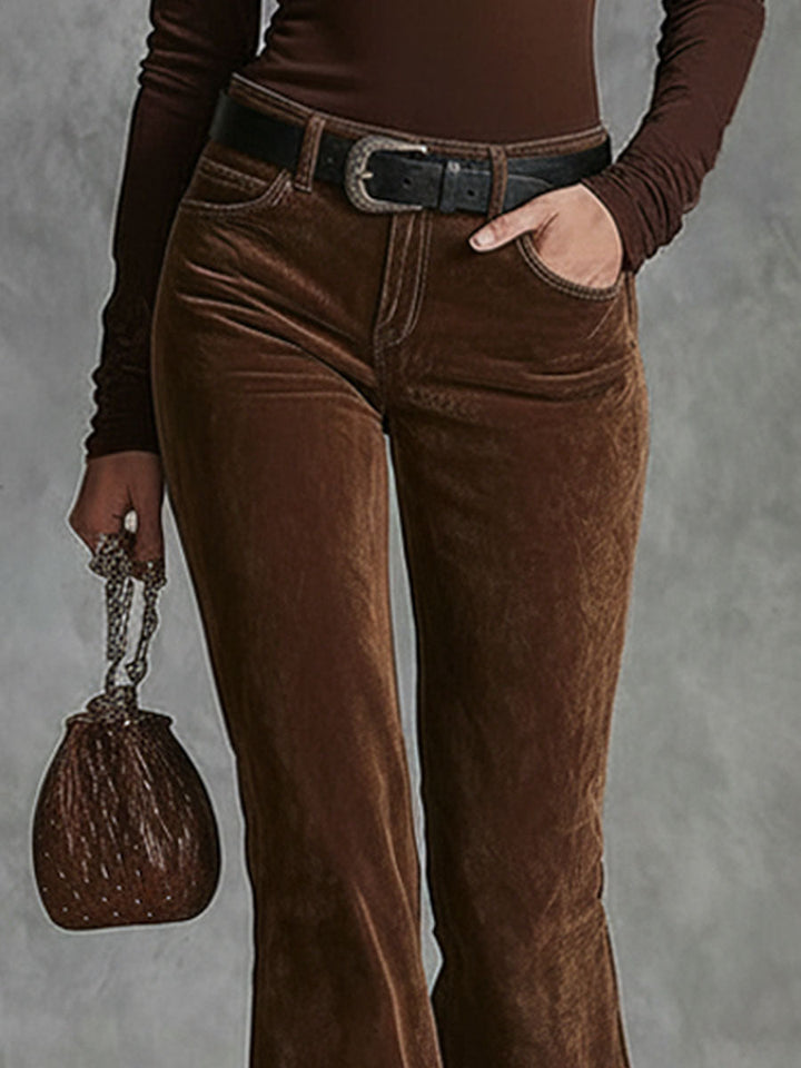 Agnes - Hose Western für den Urlaub aus Kunstwildleder Blumenmuster mit Taschen und Stickerei