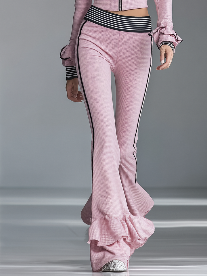 Neele - Sportliches elegantes Hosen-Ensemble aus technischem Gewebe gestreift mit Volants und V-Ausschnitt