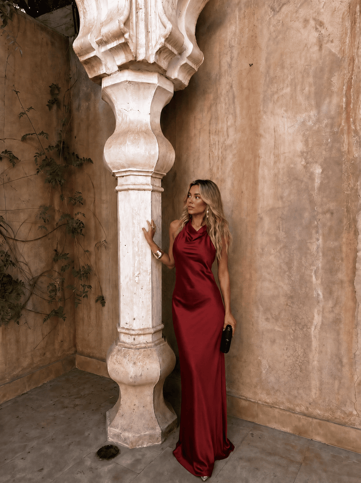 Hannah - Riad Kleid mit eleganter Linienführung