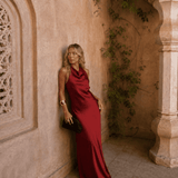 Hannah - Riad Kleid mit eleganter Linienführung