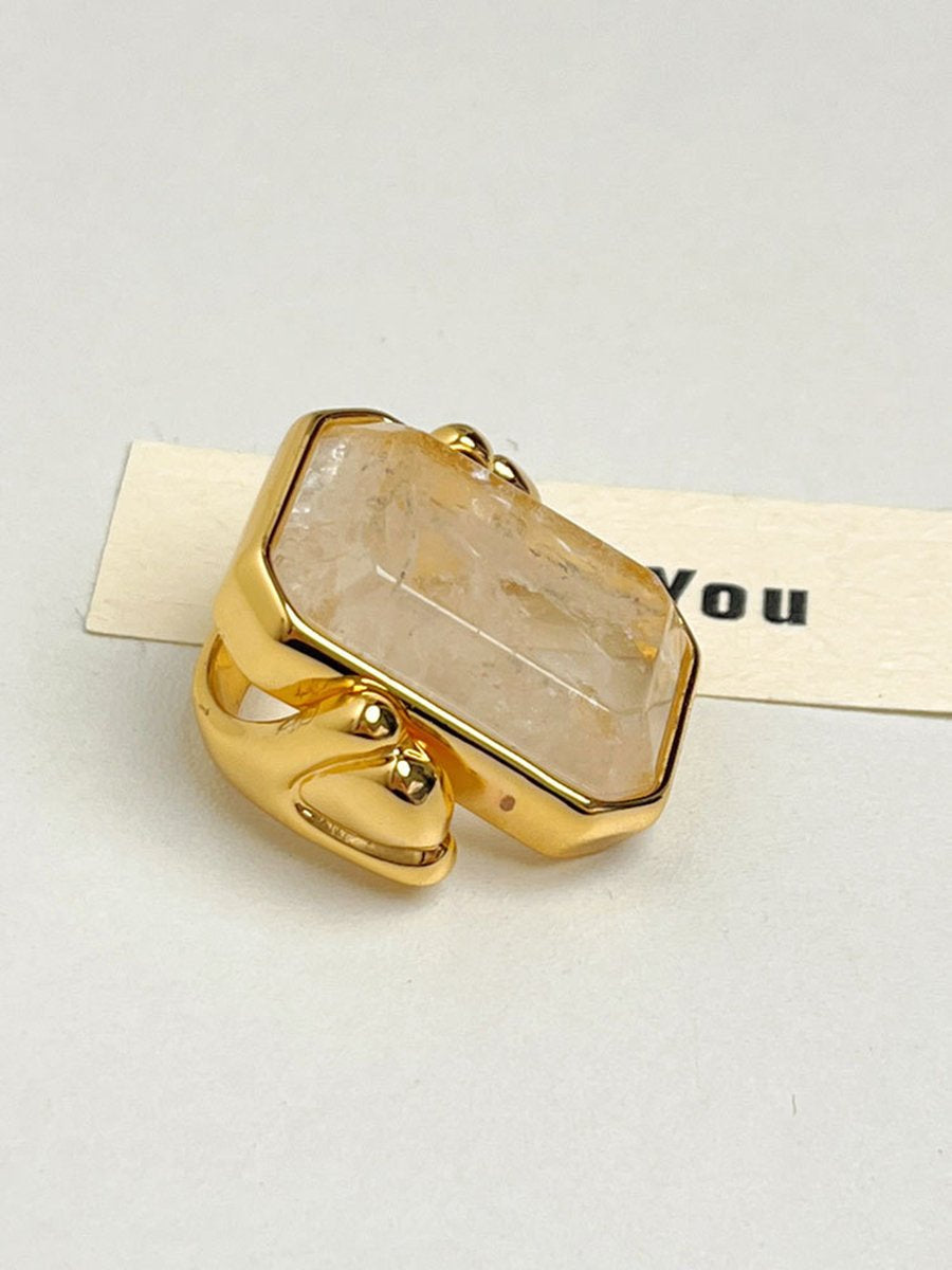 Clara - Ring raffiniert mit leuchtender Verarbeitung