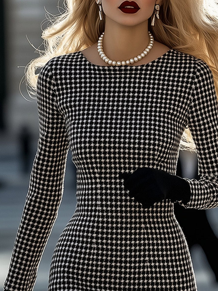 Christa - Elegantes Midikleid Retro kariert