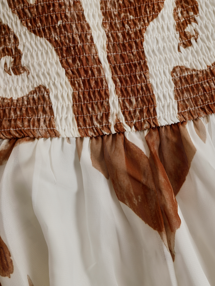 Maike - Maxikleid Western im Retro-Stil aus Chiffon abstrakt mit Schlitz und schulterfrei und ärmellos